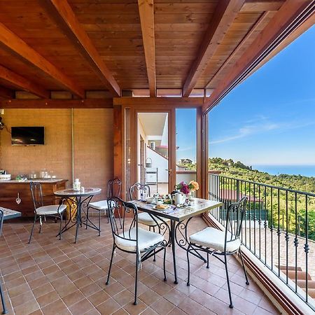 Villa Moreschi Vico Del Gargano Eksteriør bilde