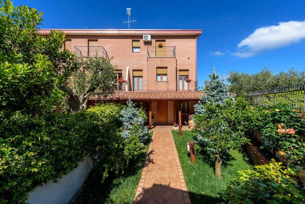 Villa Moreschi Vico Del Gargano Eksteriør bilde